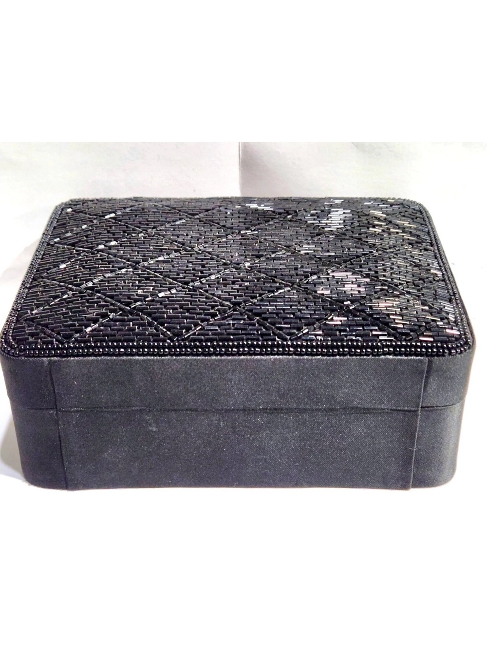 WOMANS BLACK SATIN BEADED EMBELLISHED JEWELRY ORGANIZER BOX SIZE 6 3/4" X 4 3/4"